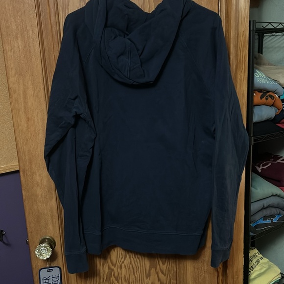 Patagonia lightweight hoodie - Picture 3 of 4